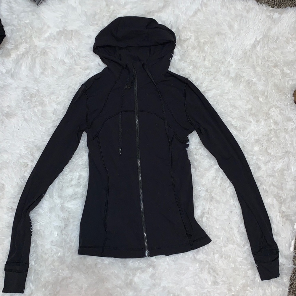 Lulu define jacket
